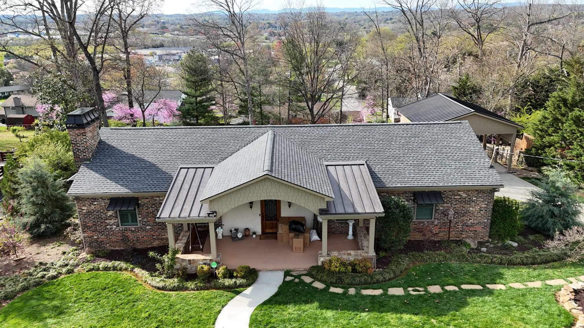 Redefining Roofs: Knoxville Project Spotlight!